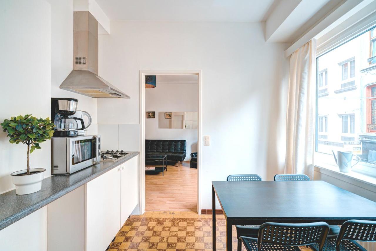 Lucky Lambert Apartment Антверпен Екстер'єр фото